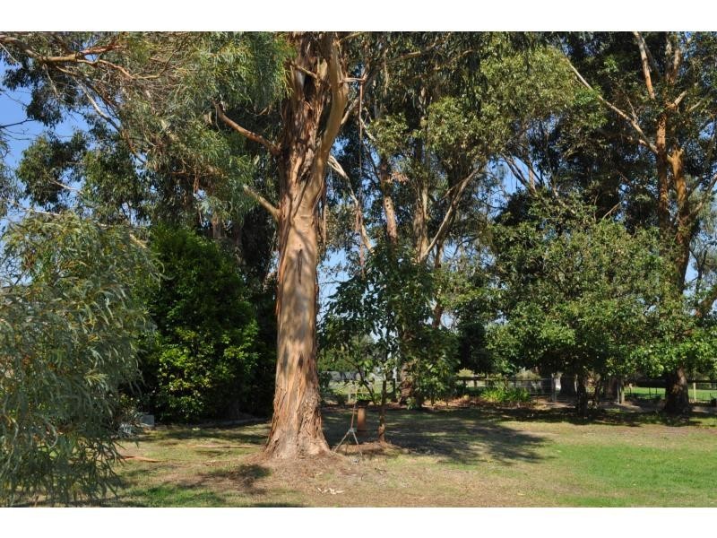 49 Forster Drive, Nyora VIC 3987