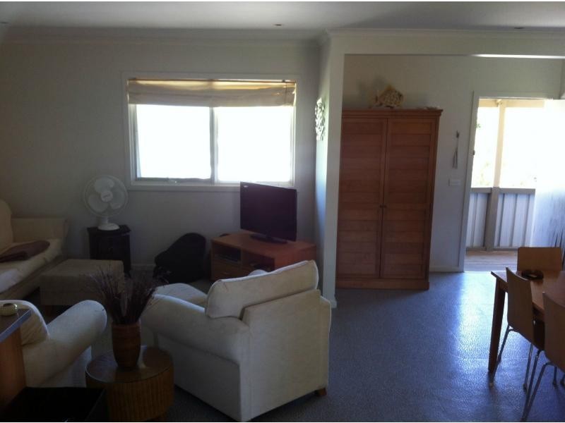 2/10 Stewart Street, Grantville VIC 3984