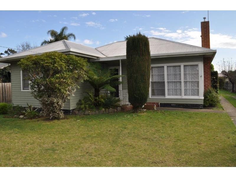 63 Westernport Road, Lang Lang VIC 3984