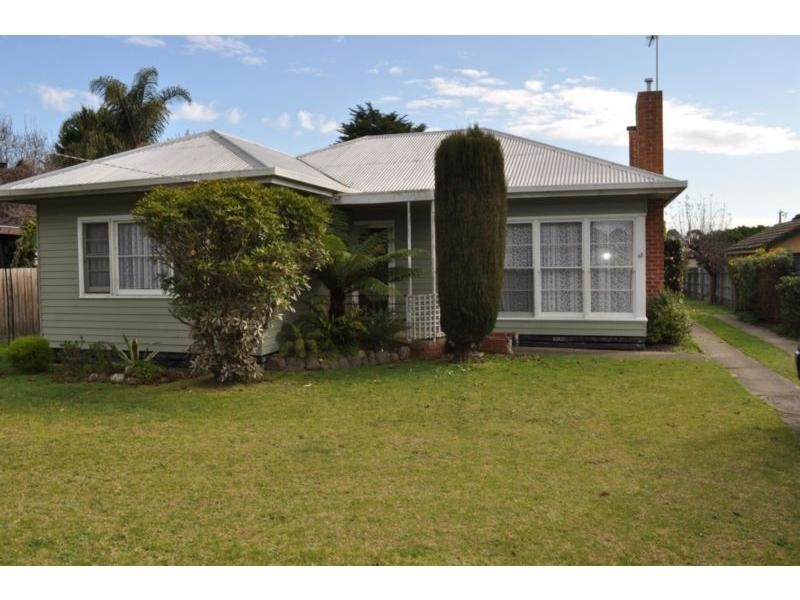 63 Westernport Road, Lang Lang VIC 3984