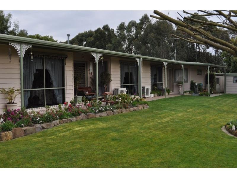 730 Yannathan Road, Nyora VIC 3987