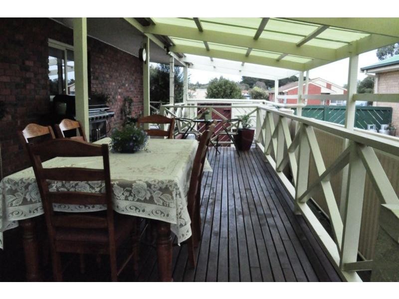 2 Boormani Court, Koo Wee Rup VIC 3981