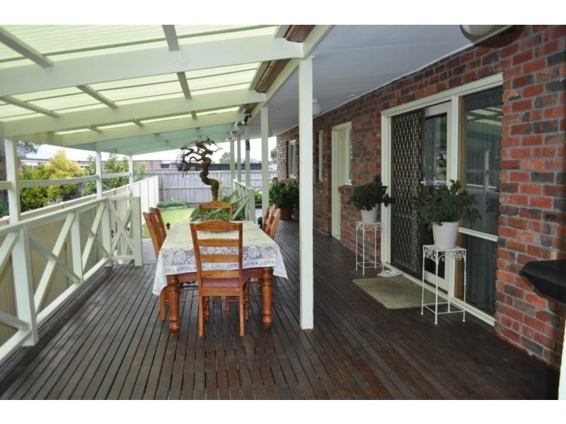 2 Boormani Court, Koo Wee Rup VIC 3981