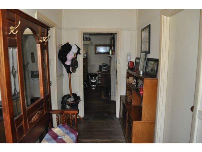 204 Station Street, Koo Wee Rup VIC 3981