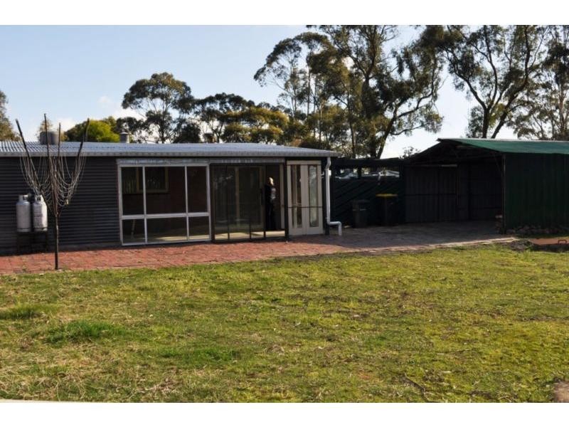 1015 McDonalds Track, Nyora VIC 3987