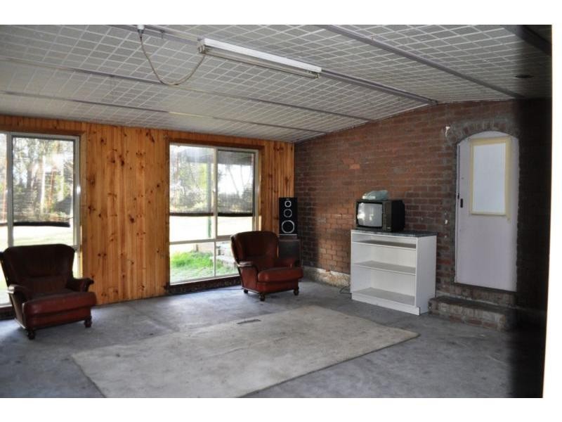 1015 McDonalds Track, Nyora VIC 3987