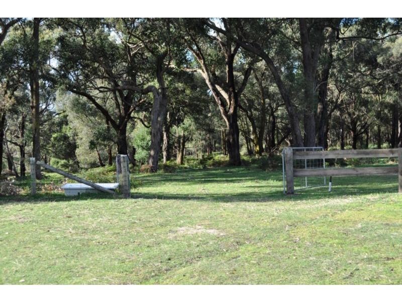 1015 McDonalds Track, Nyora VIC 3987