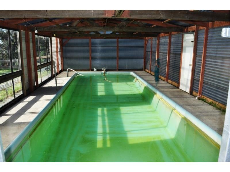 1015 McDonalds Track, Nyora VIC 3987