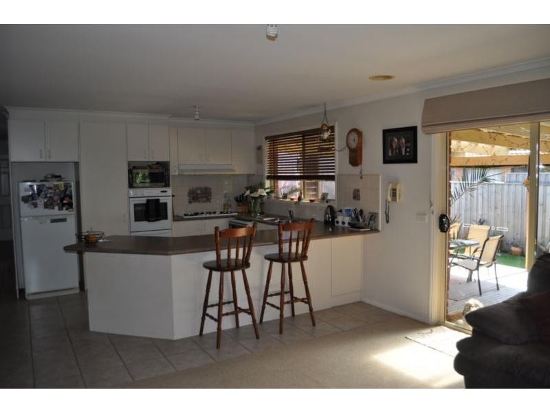 49 Sybella Avenue, Koo Wee Rup VIC 3981