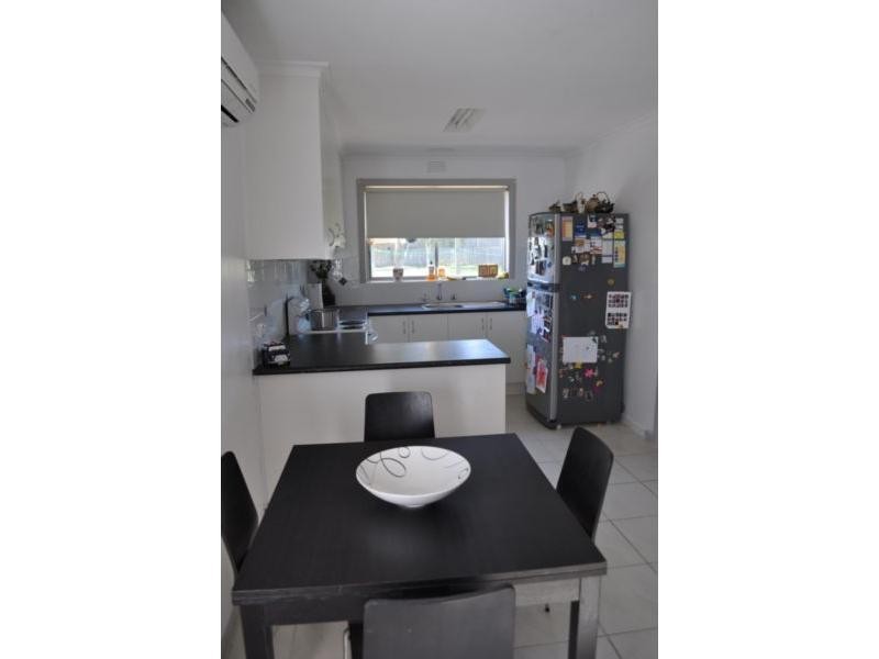 8 Mickle Street, Koo Wee Rup VIC 3981