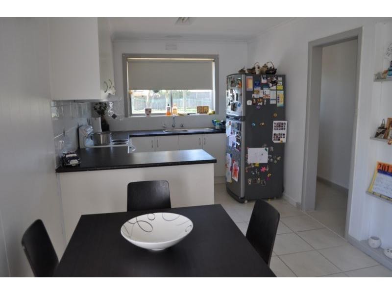 8 Mickle Street, Koo Wee Rup VIC 3981