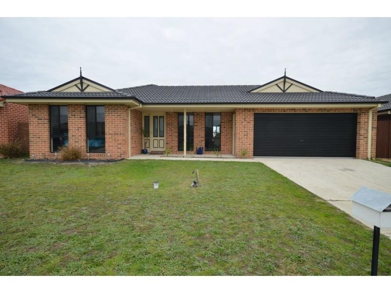 7 Barnes Way, Koo Wee Rup VIC 3981