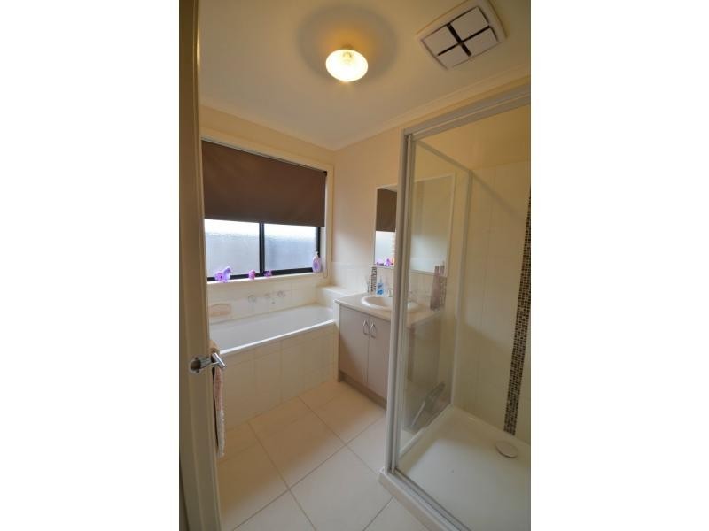 7 Barnes Way, Koo Wee Rup VIC 3981