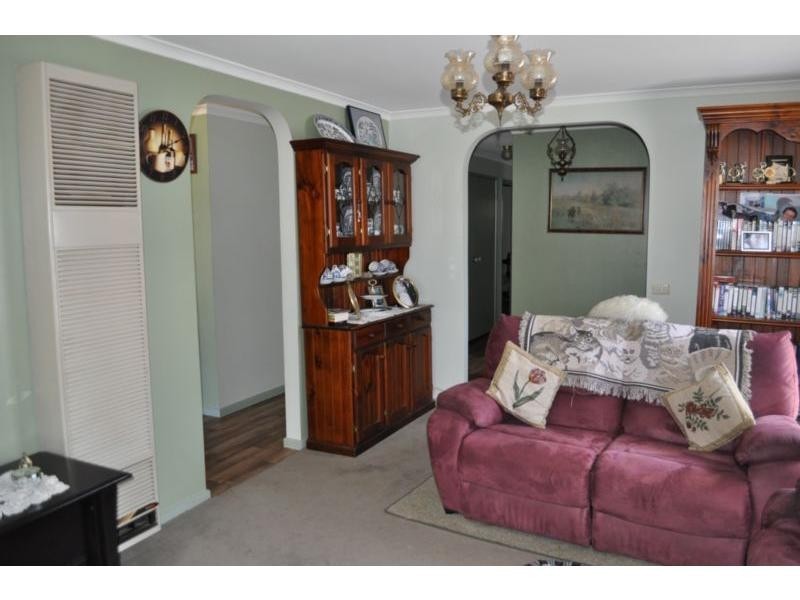 Unit 1/7 Rosalie Avenue, Cranbourne VIC 3977