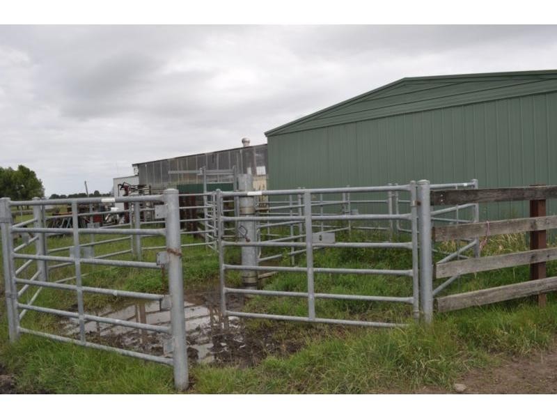 55 Railway Road, Caldermeade VIC 3984