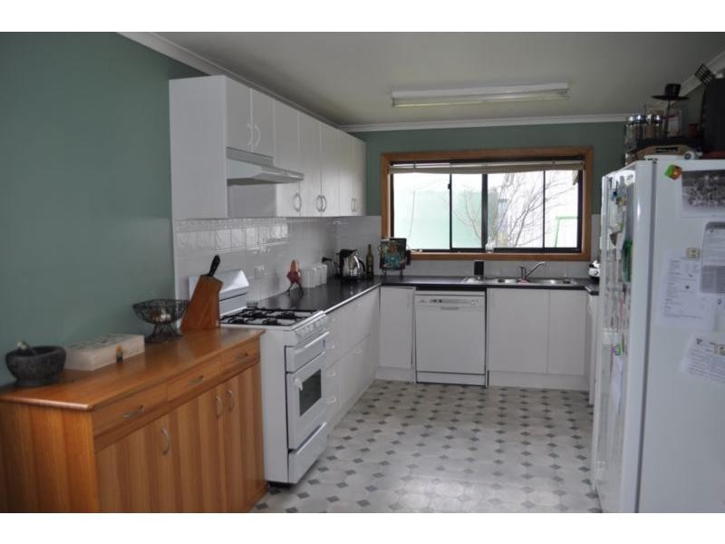 55 Railway Road, Caldermeade VIC 3984