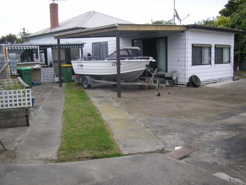 2 Whitstable Street, Lang Lang VIC 3984