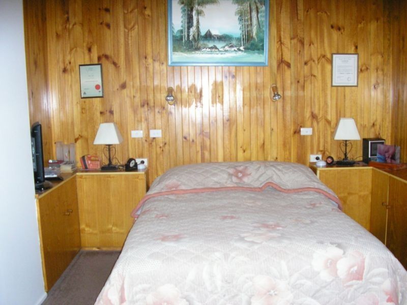 2 Whitstable Street, Lang Lang VIC 3984