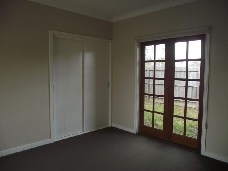 2/22 Westernport Road, Lang Lang VIC 3984