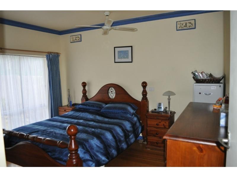 25 Nellie Street, Lang Lang VIC 3984