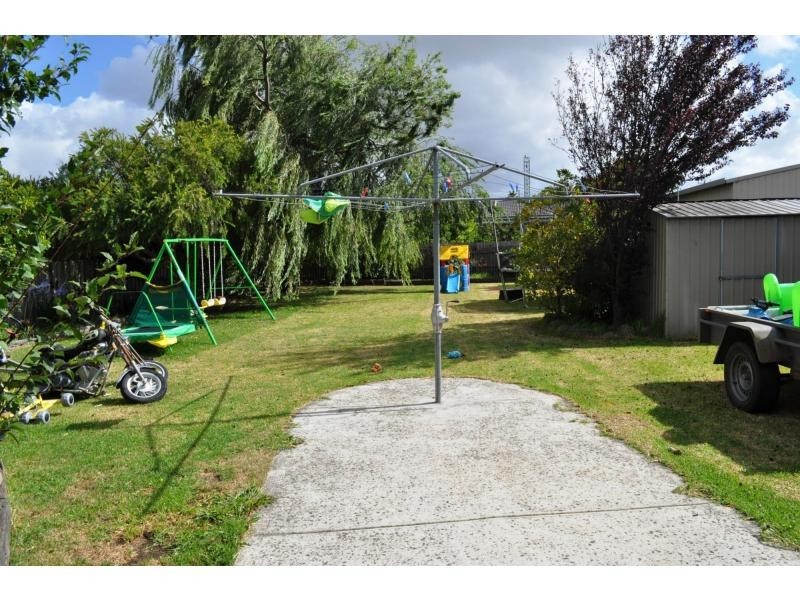 43 Henry Street, Koo Wee Rup VIC 3981