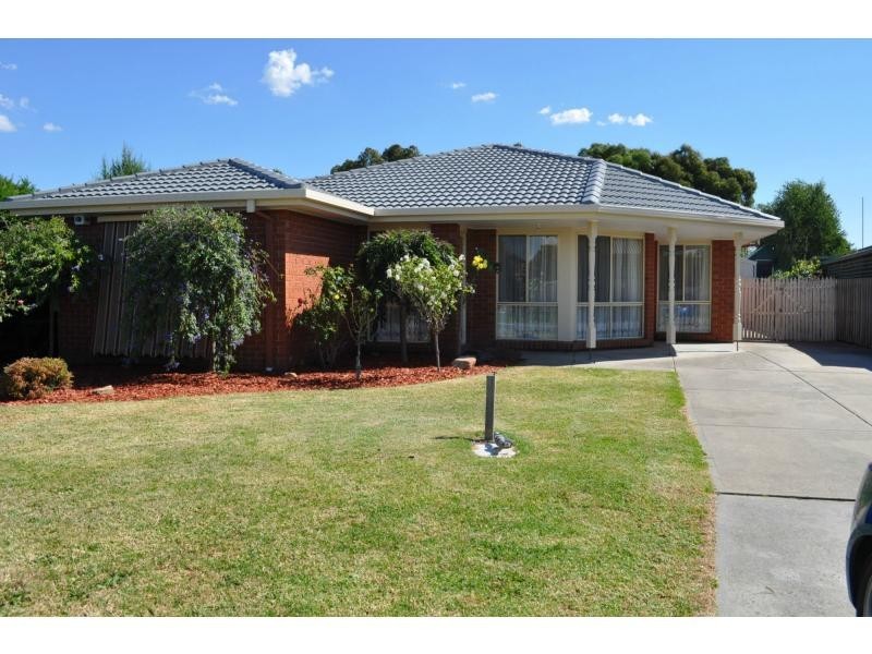 22 Alexander Avenue, Koo Wee Rup VIC 3981