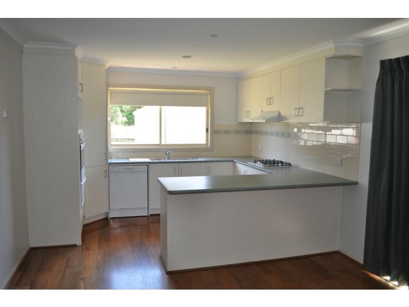 22 Alexander Avenue, Koo Wee Rup VIC 3981