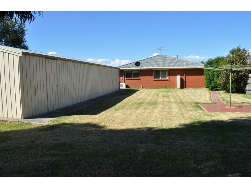 22 Alexander Avenue, Koo Wee Rup VIC 3981