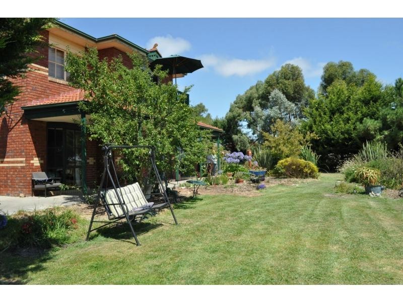 40 Forrest Drive, Nyora VIC 3987