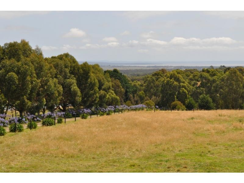 40 Forrest Drive, Nyora VIC 3987