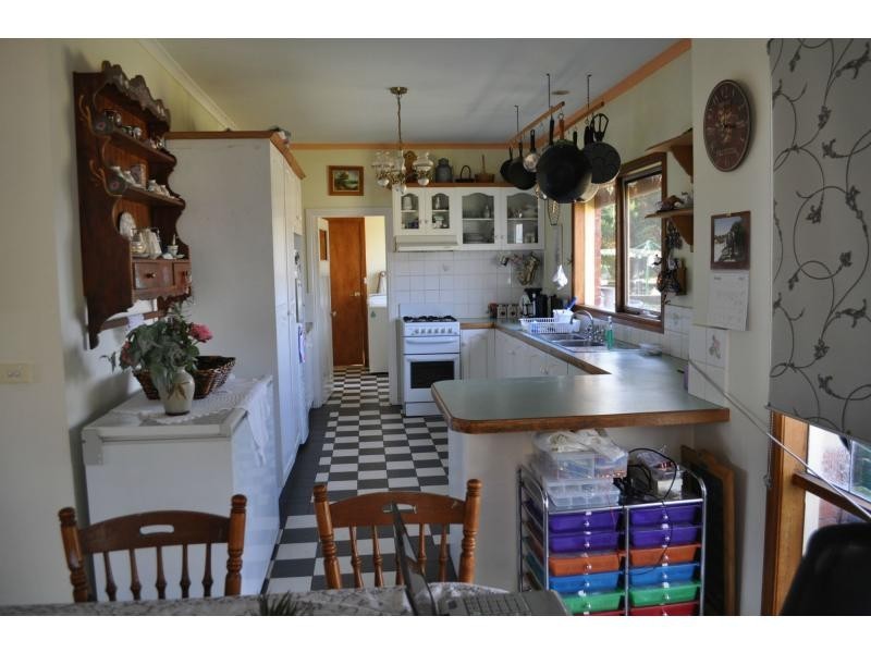 40 Forrest Drive, Nyora VIC 3987