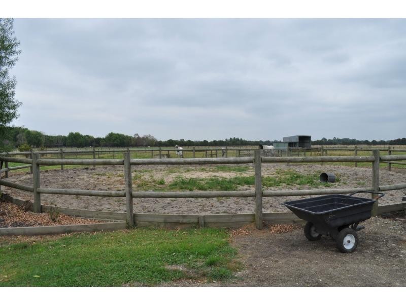 259 Hall Road, Yannathan VIC 3981