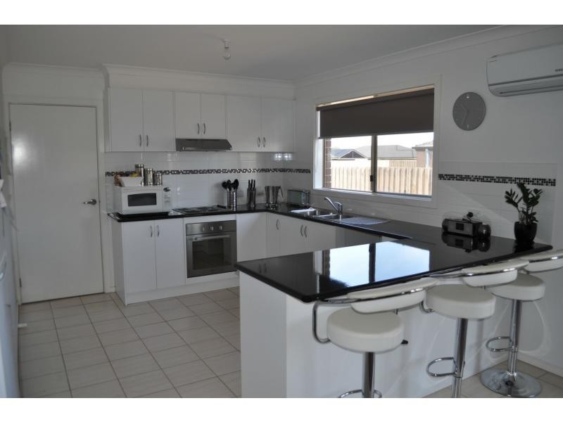 2 Milla Way, Koo Wee Rup VIC 3981