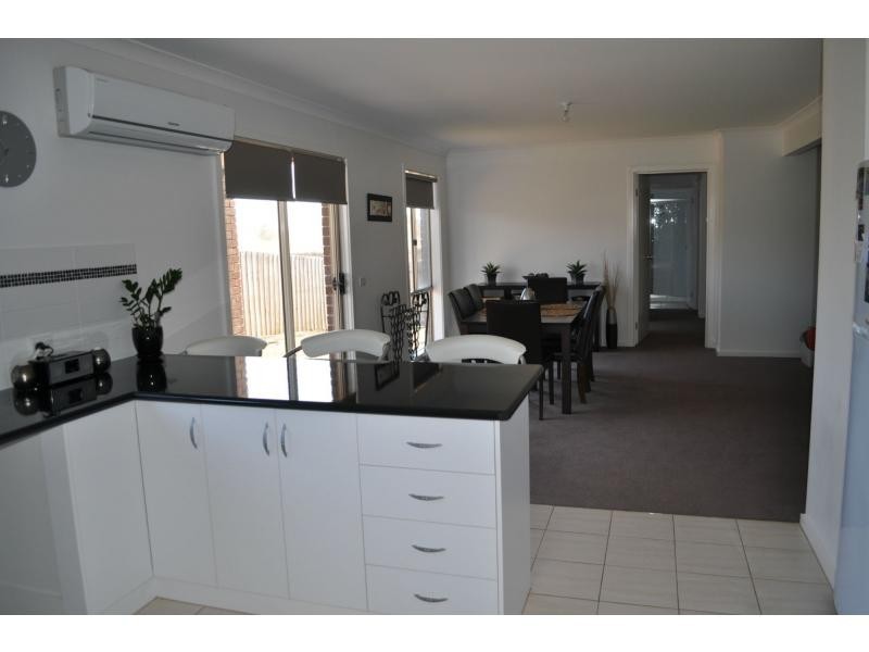 2 Milla Way, Koo Wee Rup VIC 3981