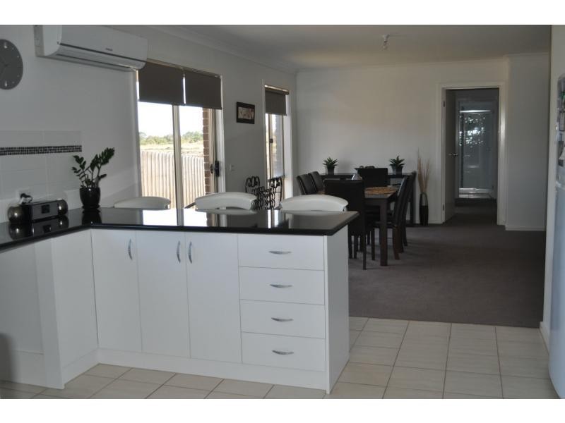 2 Milla Way, Koo Wee Rup VIC 3981