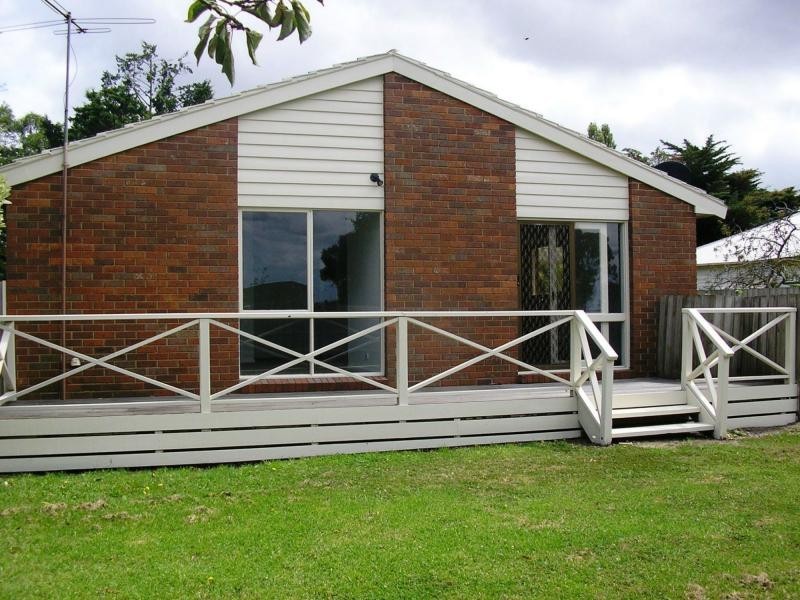 226 Rossiter Road, Koo Wee Rup VIC 3981