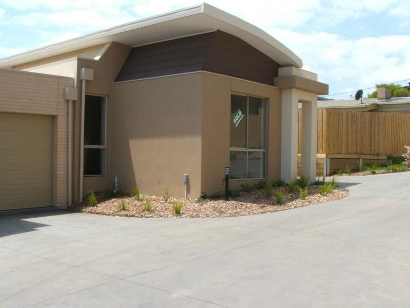 Unit 7/1-5 Wonthaggi Crescent, San Remo VIC 3925