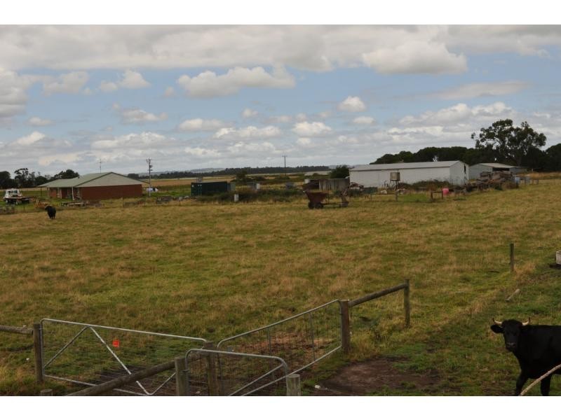 195 Hogans Road, Bayles VIC 3981