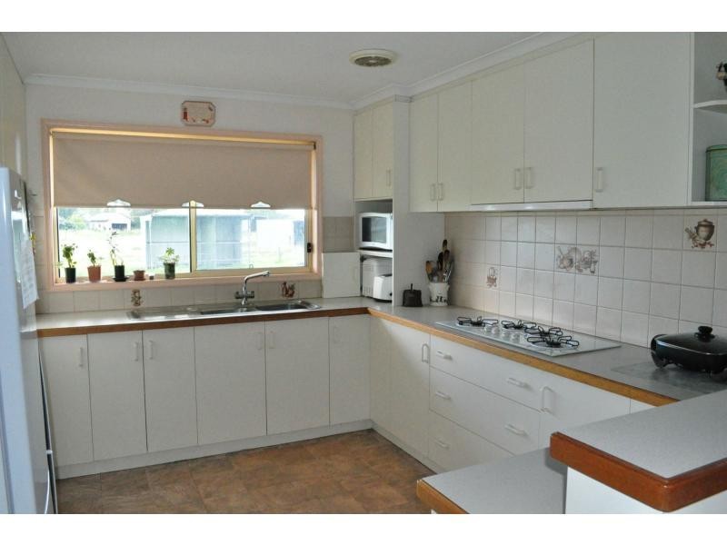 195 Hogans Road, Bayles VIC 3981