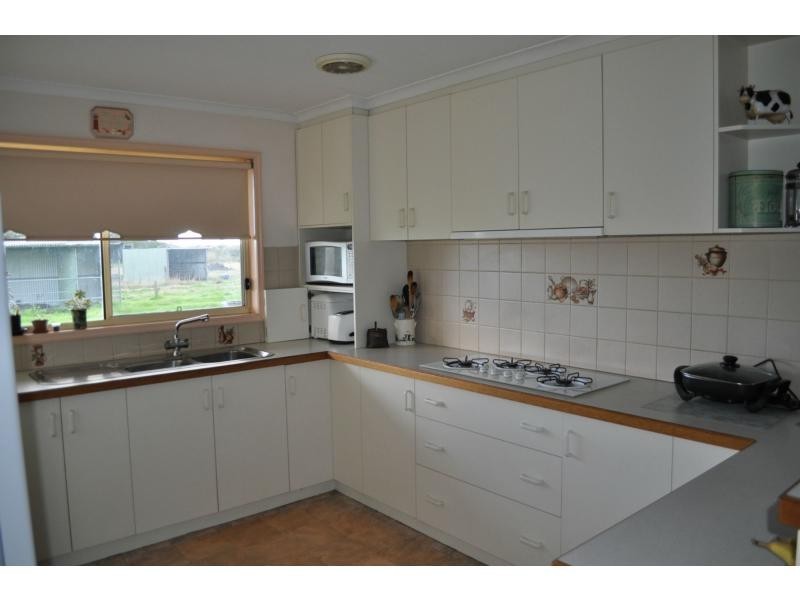 195 Hogans Road, Bayles VIC 3981