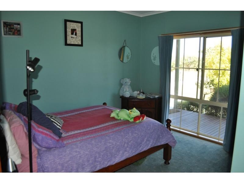 225 Boundary Drain Road, Koo Wee Rup VIC 3981