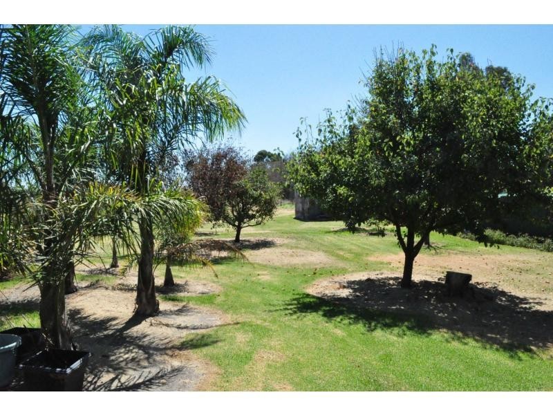 225 Boundary Drain Road, Koo Wee Rup VIC 3981