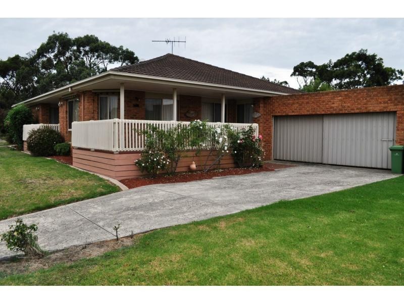 228 McDonalds Track, Lang Lang VIC 3984