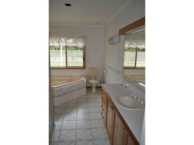 228 McDonalds Track, Lang Lang VIC 3984