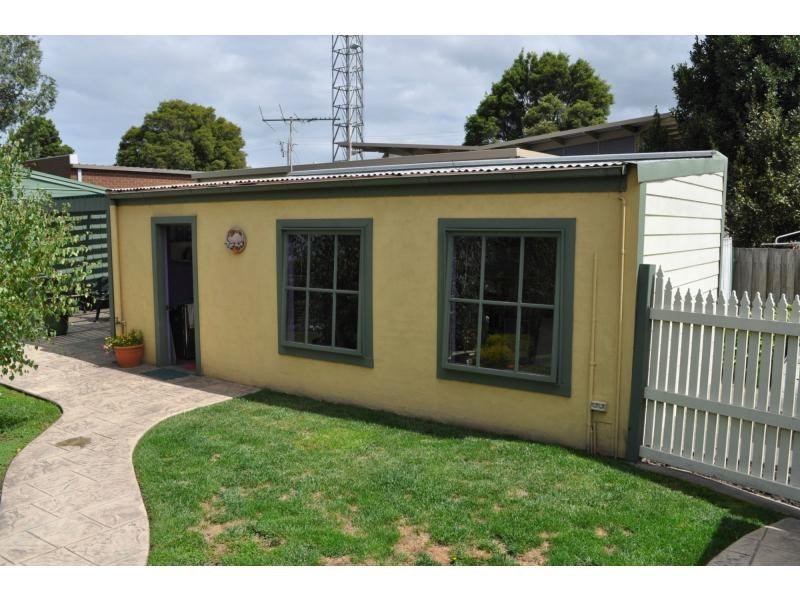 23 Gardner Street, Koo Wee Rup VIC 3981