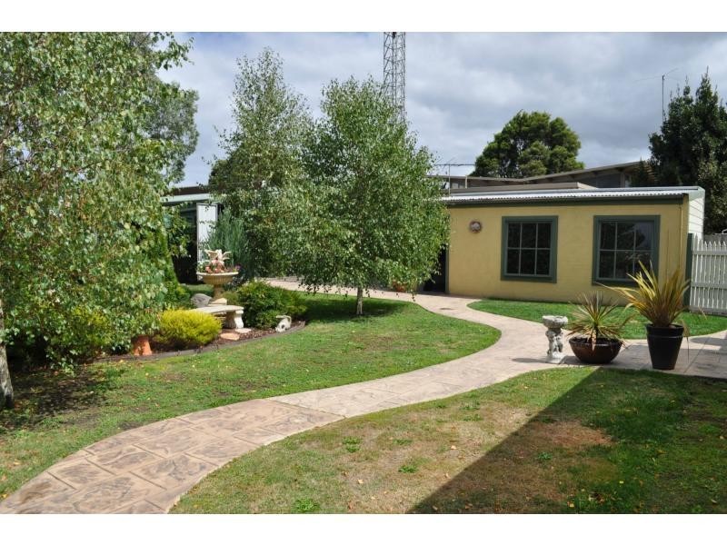 23 Gardner Street, Koo Wee Rup VIC 3981