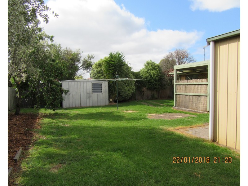 4 David Court, Koo Wee Rup VIC 3981