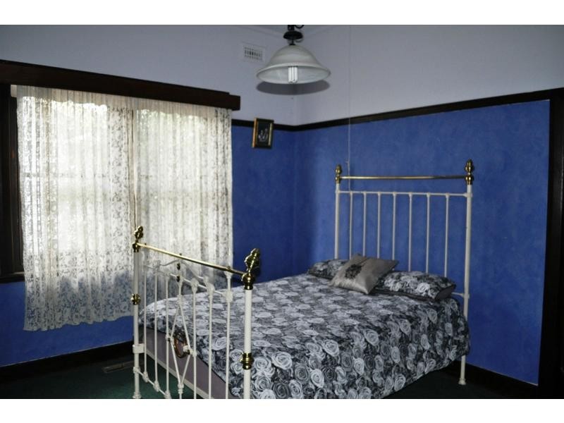 372 Rossiter Road, Koo Wee Rup VIC 3981