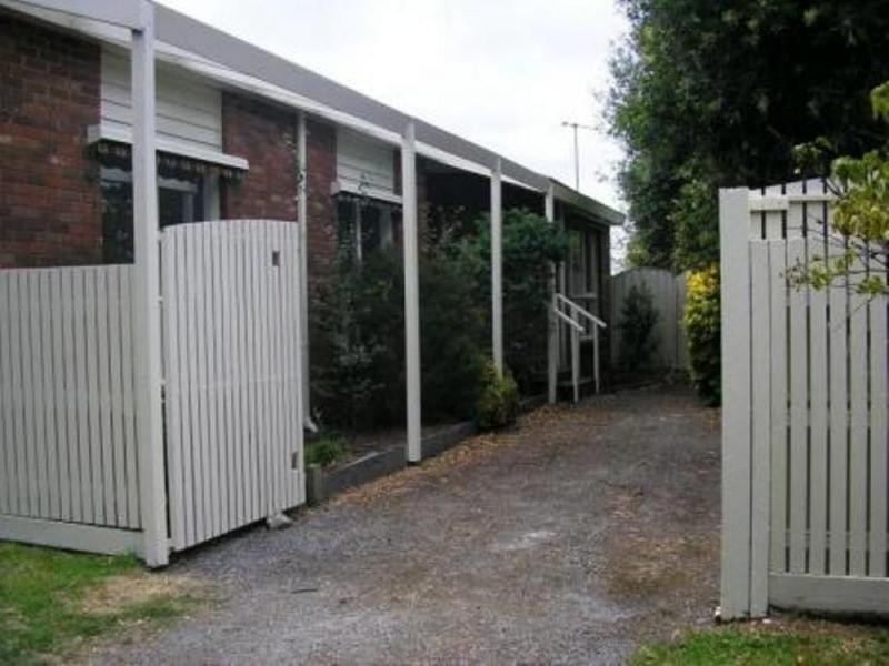 226 Rossiter Road, Koo Wee Rup VIC 3981