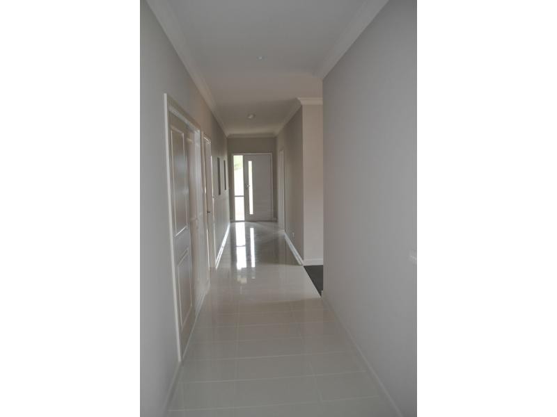 4 Carrington Rise, Lang Lang VIC 3984